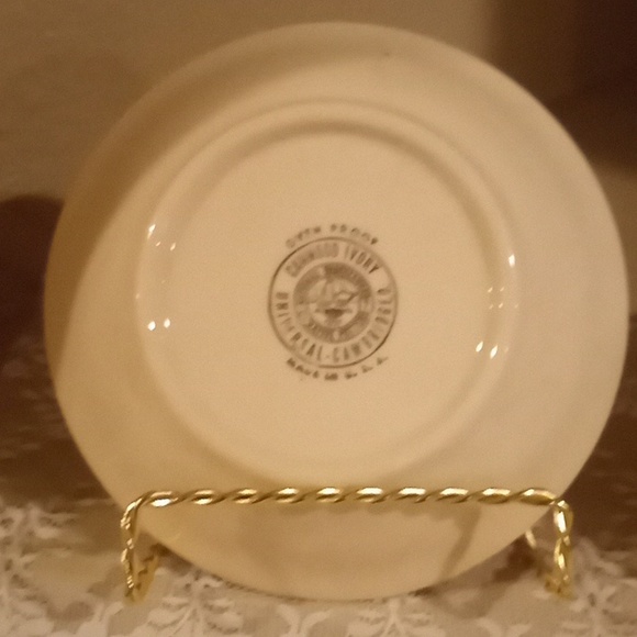 Vintage Universal Cambridge Iris Tea Cup Bundle - 7- 3"  Tea Cups - Picture 9 of 11